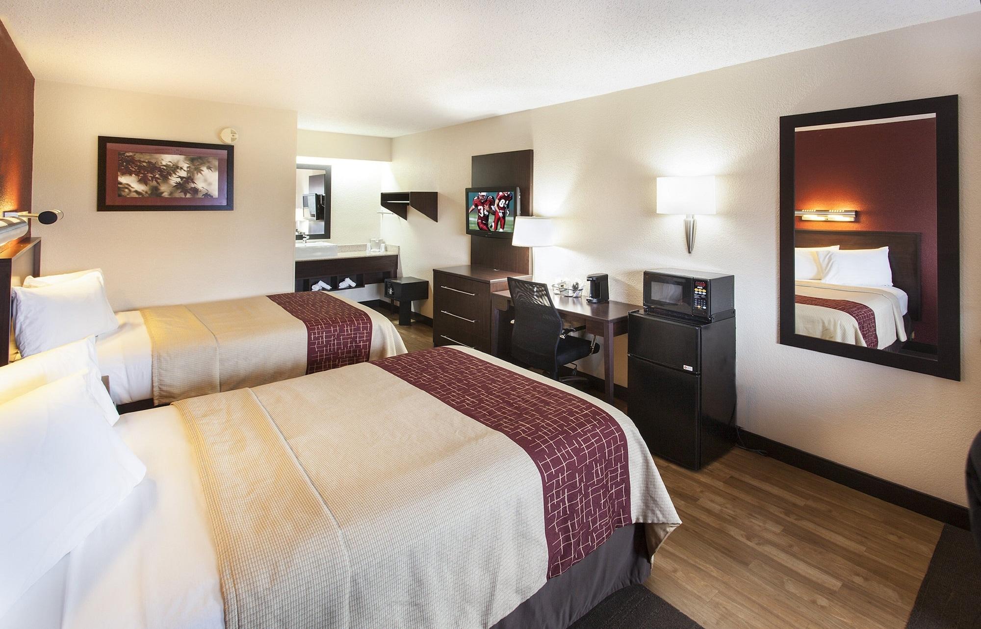 Red Roof Inn Plus+ Philadelphia Airport Essington Esterno foto
