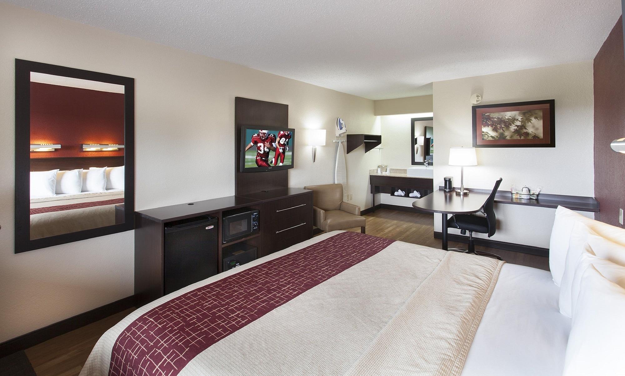 Red Roof Inn Plus+ Philadelphia Airport Essington Esterno foto
