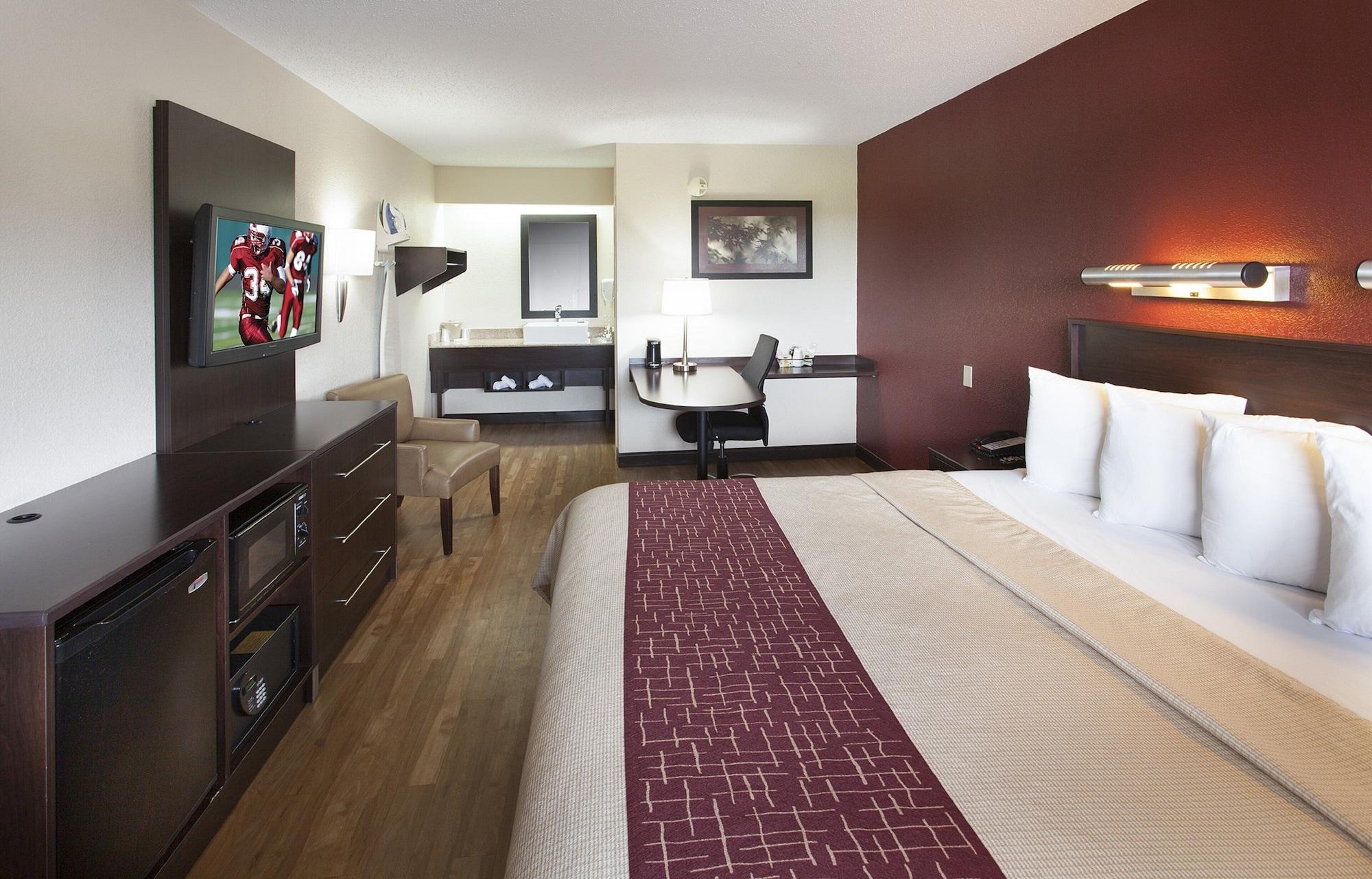 Red Roof Inn Plus+ Philadelphia Airport Essington Esterno foto