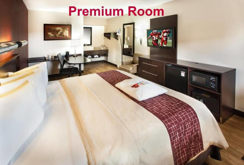 Red Roof Inn Plus+ Philadelphia Airport Essington Esterno foto